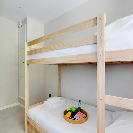 Super 3bdr W Terrace - Pereire - Mobility Lease *